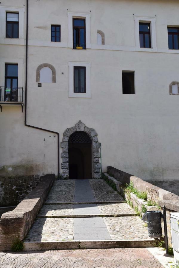 Al Castello Di Leprignano Apartment Capena Bagian luar foto